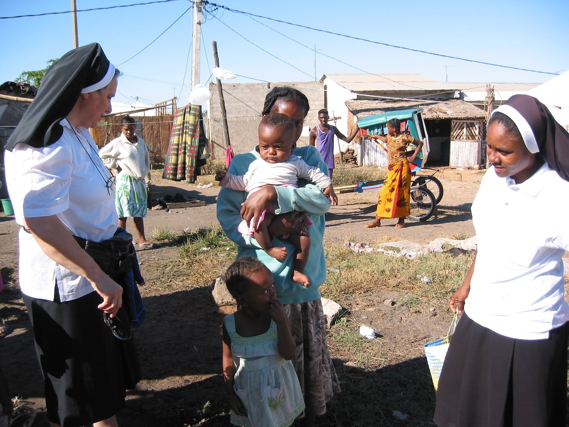 I BAMBINI SPERANZA DELLA SOCIETA' FUTURA-Associazione Battistina Alfonso M. Fusco