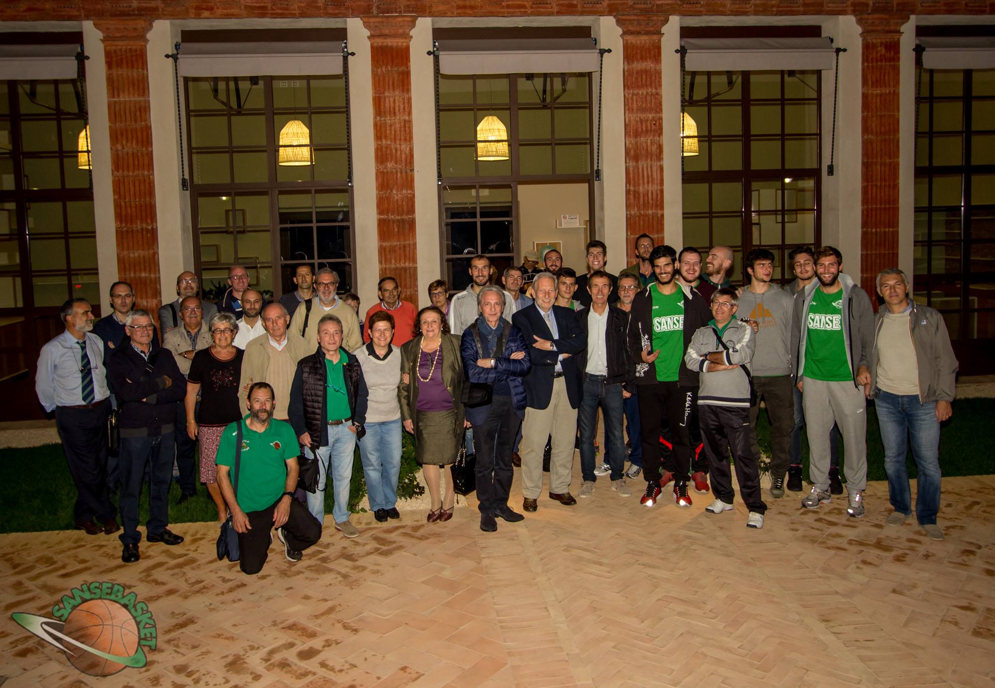 Adotta un albero terapeutico-MEDeA Onlus