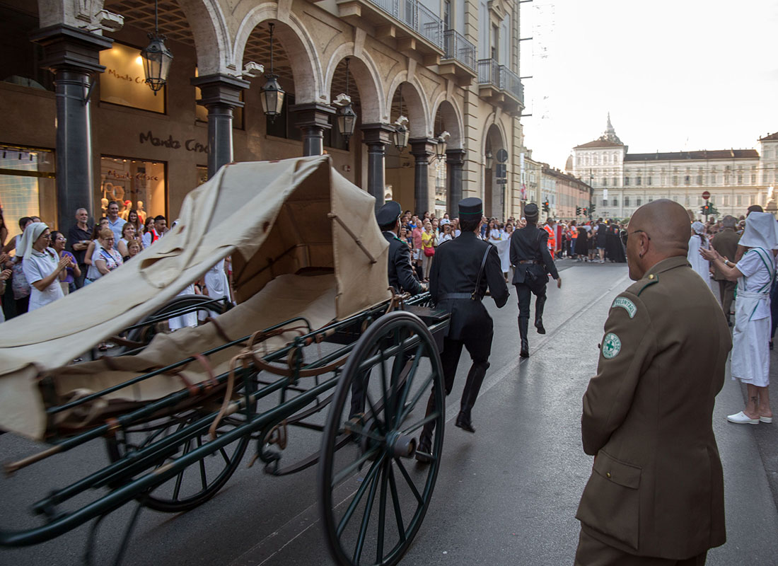 Corriamo da 113 anni, aiutaci anche tu! di Croce Verde Torino Corriamo da 113 anni, aiutaci anche tu!-Croce Verde Torino