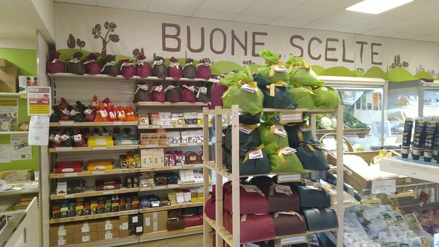 Emporio ae. Salviamo la storia!!! di Contatto Emporio ae. Salviamo la storia!!!-Contatto