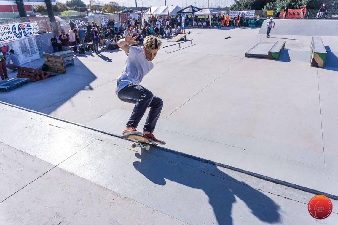Illuminiamo lo Skate-Park di Sassari! di CSI Sassari Illuminiamo lo Skate-Park di Sassari!-CSI Sassari