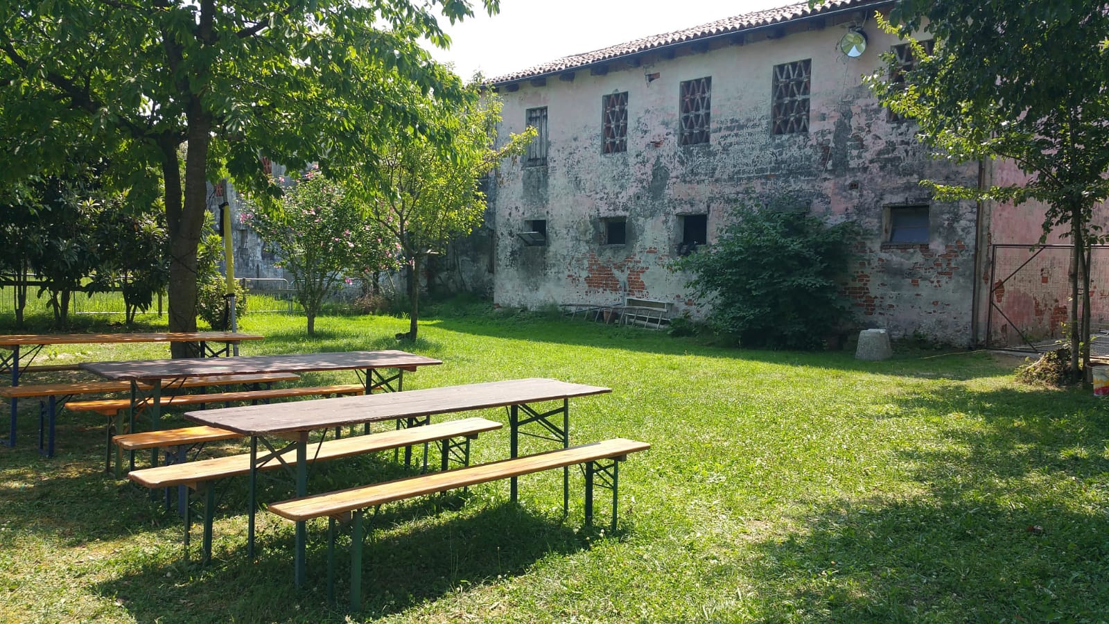 ASSAPORA IL GUSTO DELLA SOLIDARIETA' di Aiutismo Onlus ASSAPORA IL GUSTO DELLA SOLIDARIETA'-Aiutismo Onlus