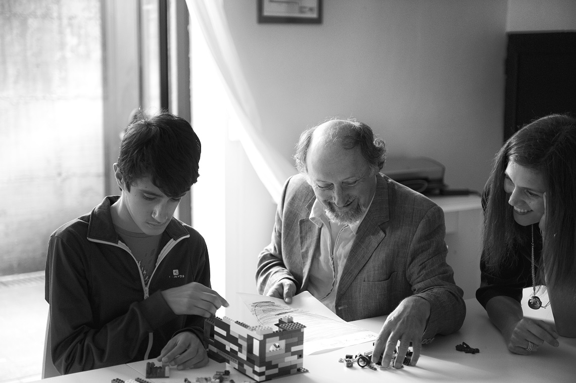 Antonio Cornacchione per Centro PANDUJI -Cura e Riabilitazione Onlus