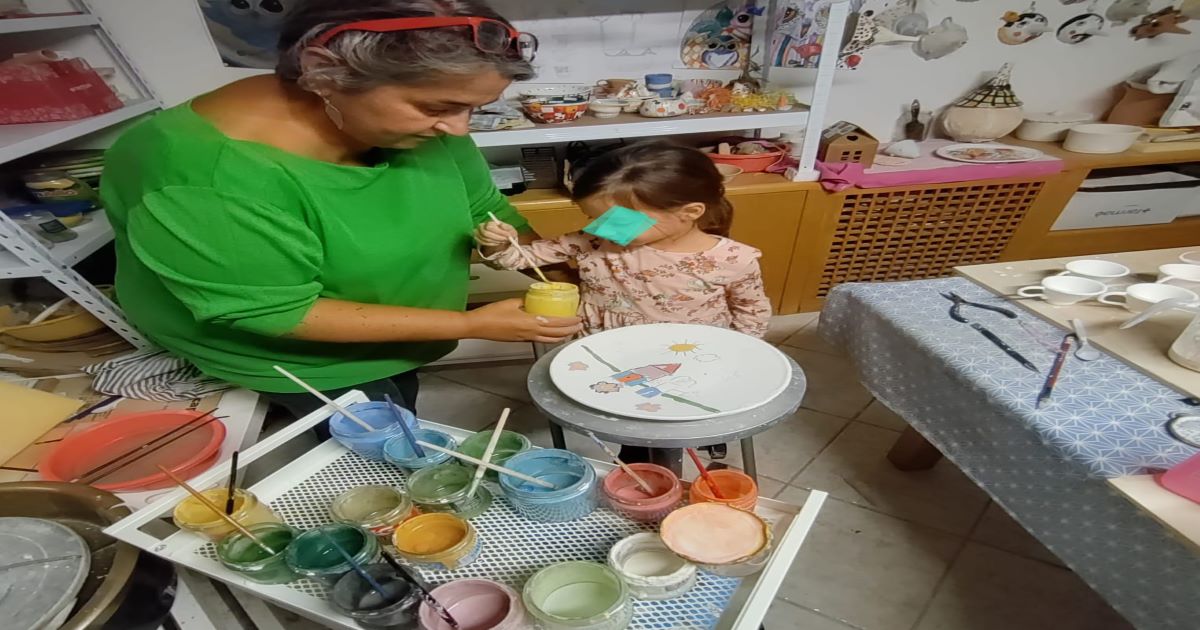 ARTISTI DELL'IMPIASTRO di COCCI E CORIANDOLI APS ARTISTI DELL'IMPIASTRO-COCCI E CORIANDOLI APS