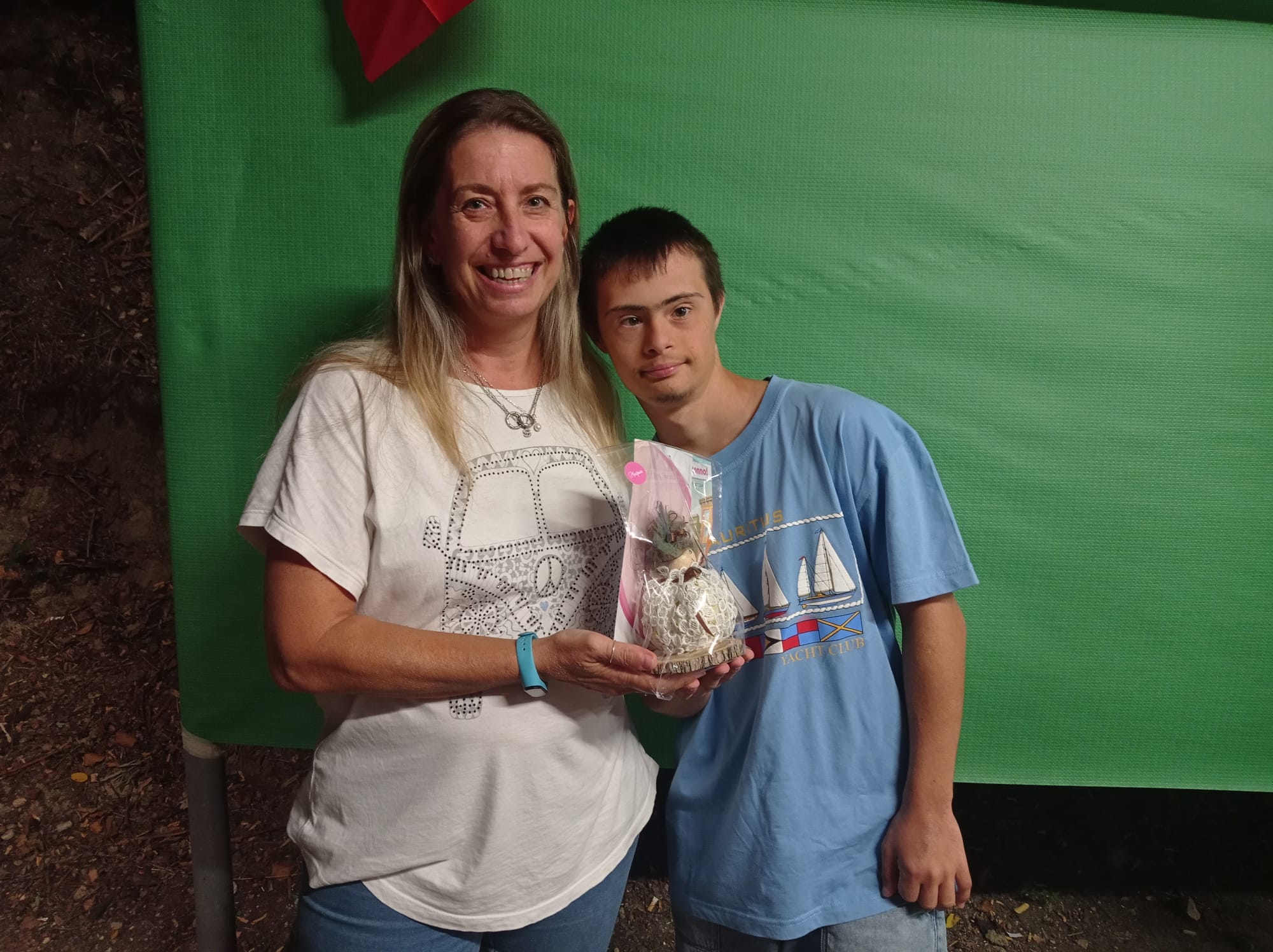 Un pulmino con il Cuore di Mariposa Un pulmino con il Cuore-Mariposa