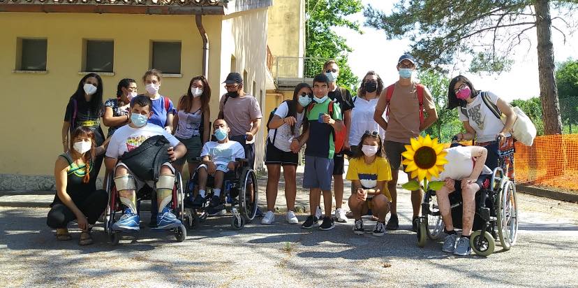 #NessunoIndietro al Giragirasole di APG23 #NessunoIndietro al Giragirasole-APG23