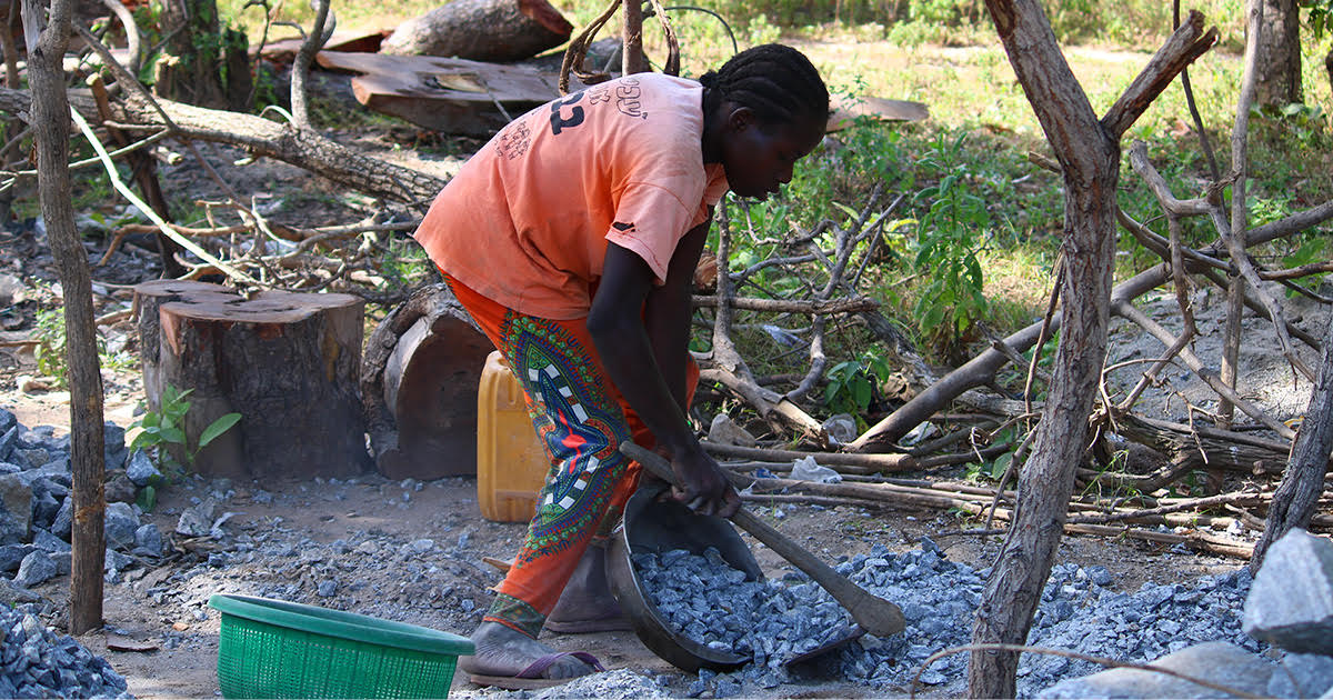 I BAMBINI SPACCAPIETRE DEL BENIN di HFL I BAMBINI SPACCAPIETRE DEL BENIN-HFL