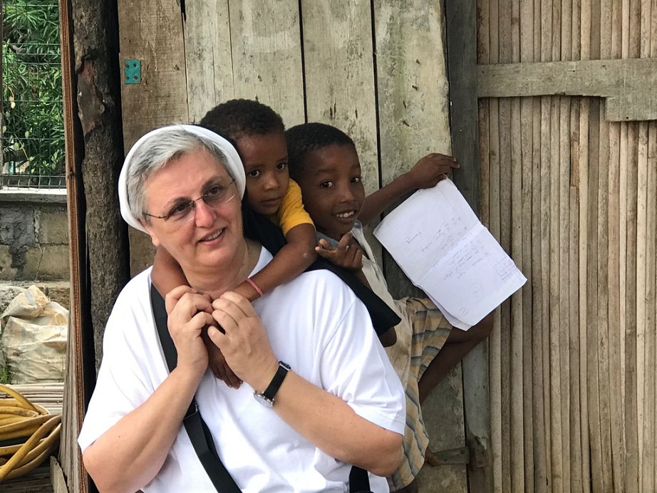 I BAMBINI SPERANZA DELLA SOCIETA' FUTURA-Associazione Battistina Alfonso M. Fusco