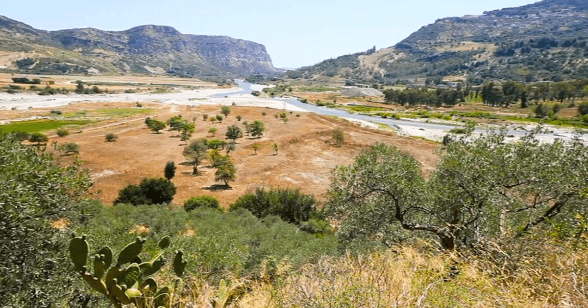 Un viaggio alla scoperta del Marchesato di società cooperativa Un viaggio alla scoperta del Marchesato -società cooperativa