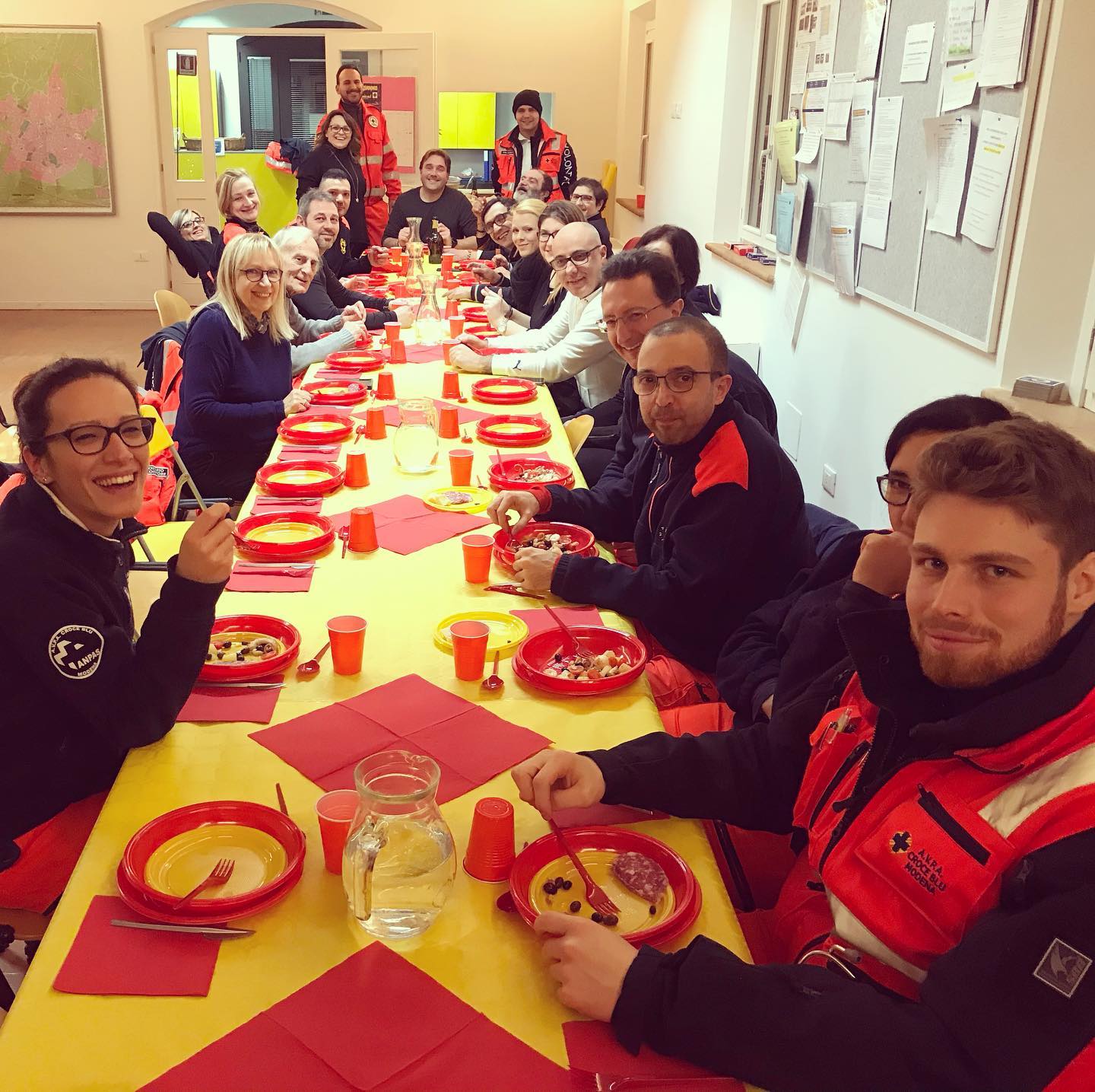 Dona mascherine a AVPA Croce Blu Modena di Croce Blu Modena Dona mascherine a AVPA Croce Blu Modena-Croce Blu Modena