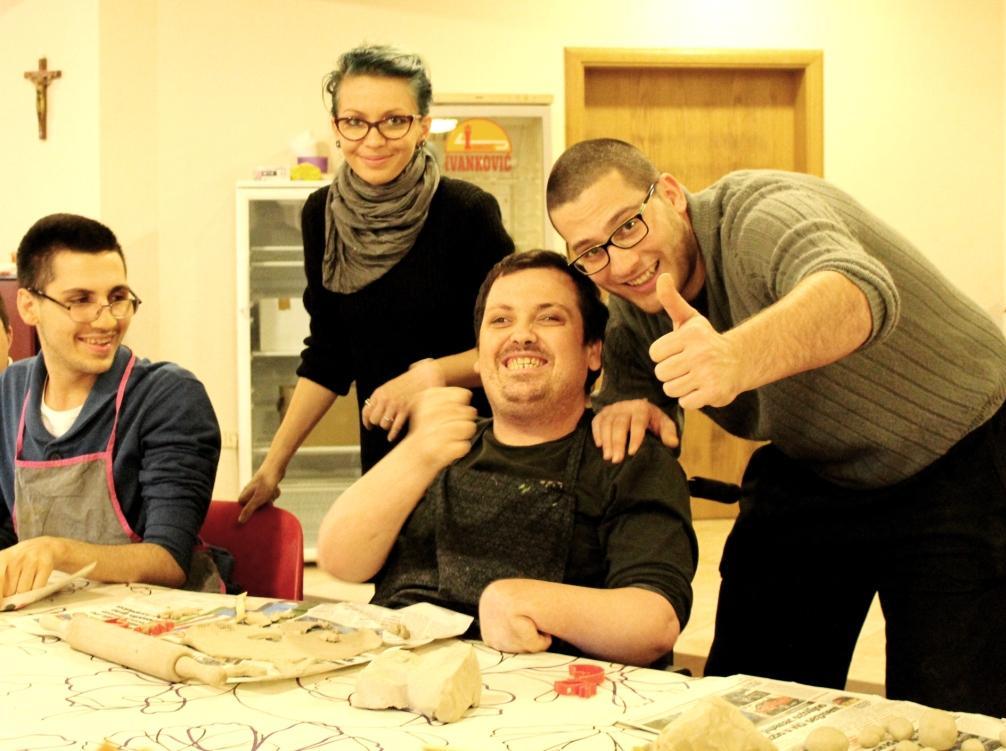 MIR I DOBRO - Centro bambini disabili di Mir i Dobro MIR I DOBRO - Centro bambini disabili-Mir i Dobro