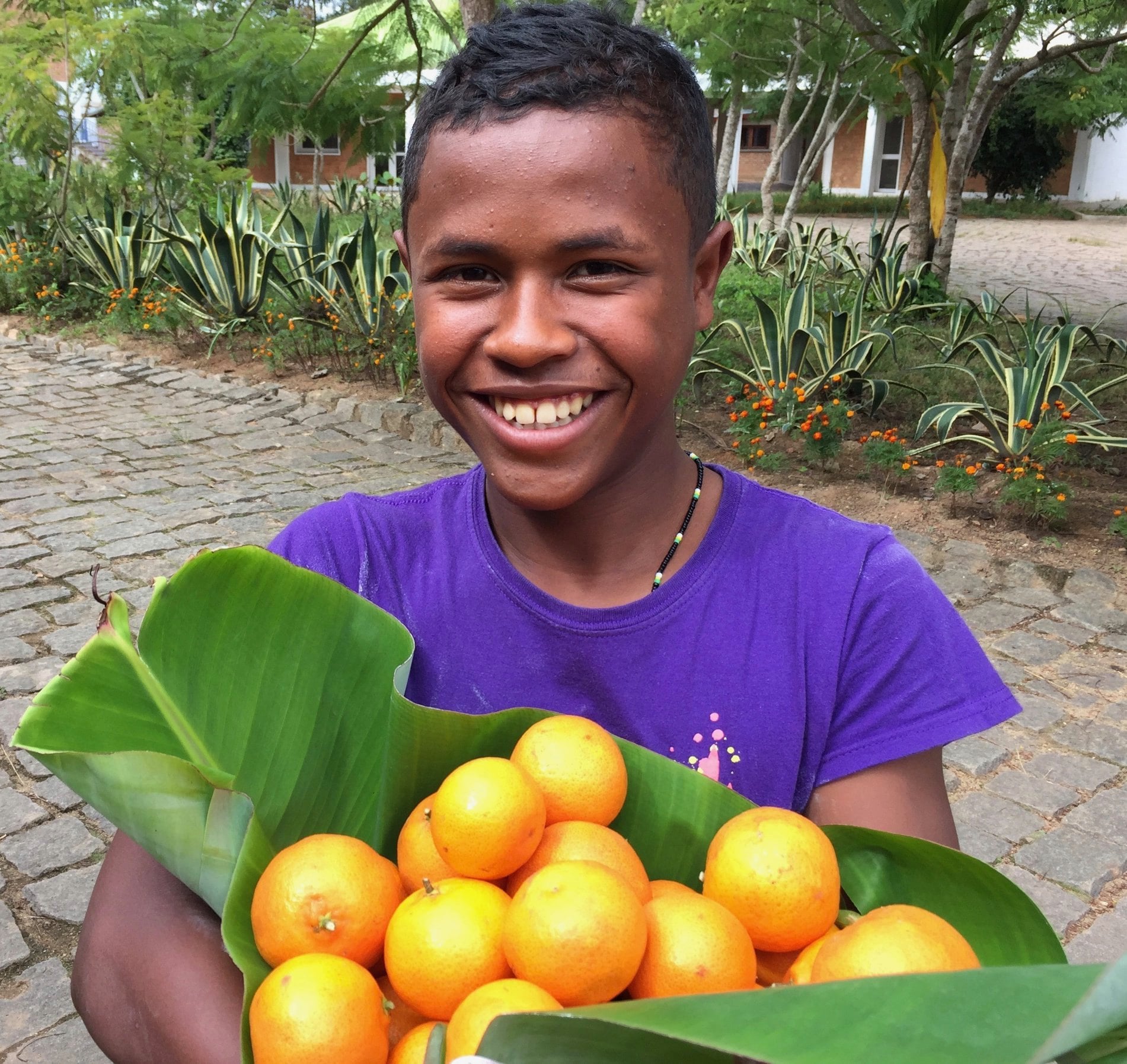 Ambalakilonga, un cammino fatto insieme. di Educatori senza Frontiere Ambalakilonga, un cammino fatto insieme.-Educatori senza Frontiere