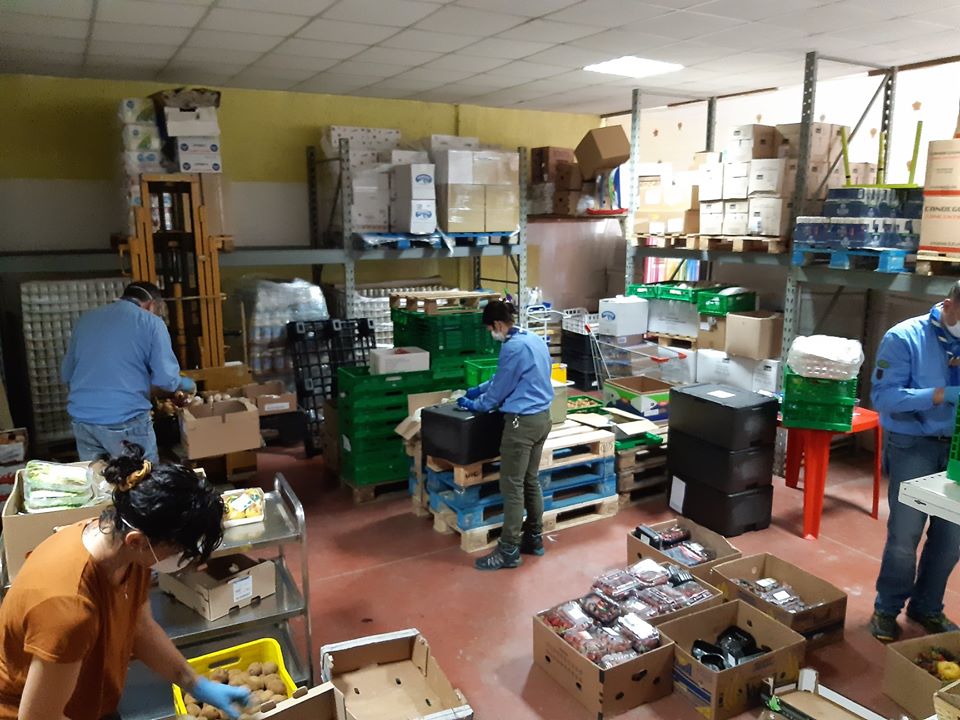 Una Piazza per il Bene Comune di Mensa Amica e Coord. Volontariato Cervia Una Piazza per il Bene Comune-Mensa Amica e Coord. Volontariato Cervia