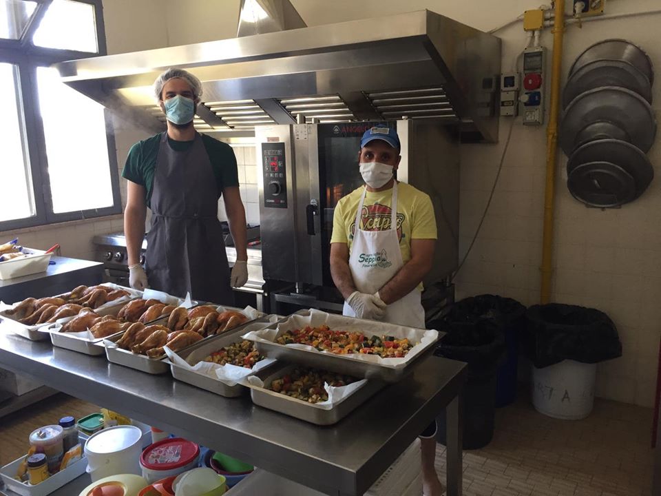 Una Piazza per il Bene Comune di Mensa Amica e Coord. Volontariato Cervia Una Piazza per il Bene Comune-Mensa Amica e Coord. Volontariato Cervia