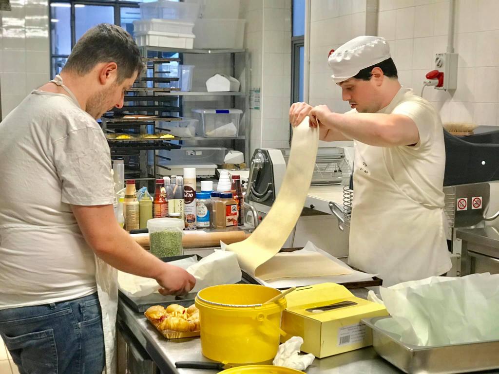 ADOTTA DOLCE POSITIVO-DOLCE POSITIVO