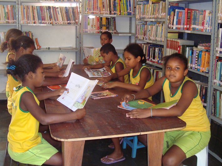 Accumula libri e sogni con MAIS Onlus! di MAIS Onlus Accumula libri e sogni con MAIS Onlus! -MAIS Onlus