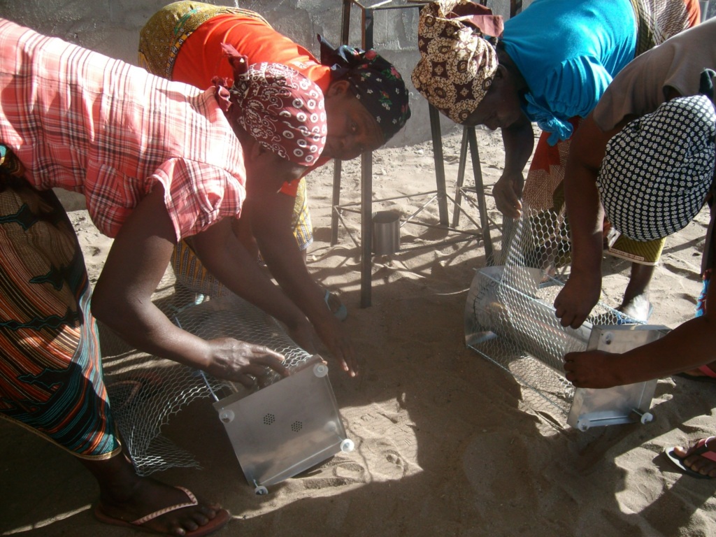 Colors per i fornelletti in Mozambico!-Progetto Colors