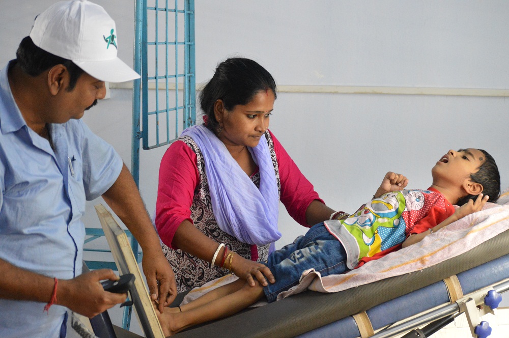 Aiutiamo i bimbi di Baraipur-Fondazione L'Albero della Vita onlus