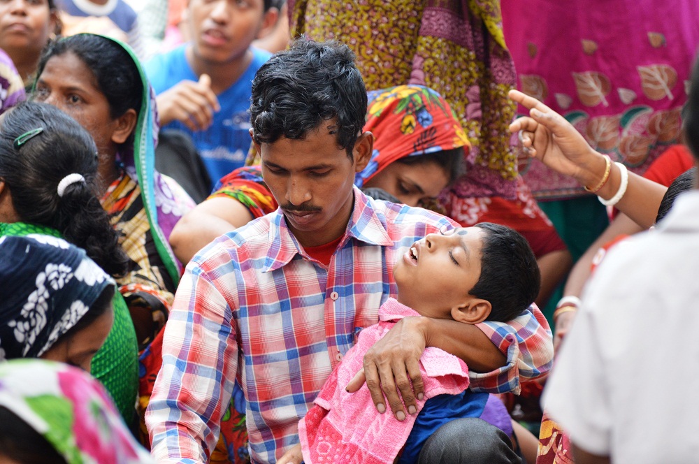 Aiutiamo i bimbi di Baraipur-Fondazione L'Albero della Vita onlus