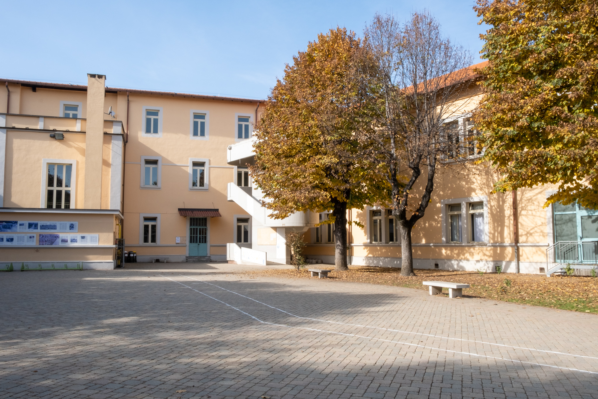 Il Cortile al centro di IC Bra 1 Il Cortile al centro-IC Bra 1