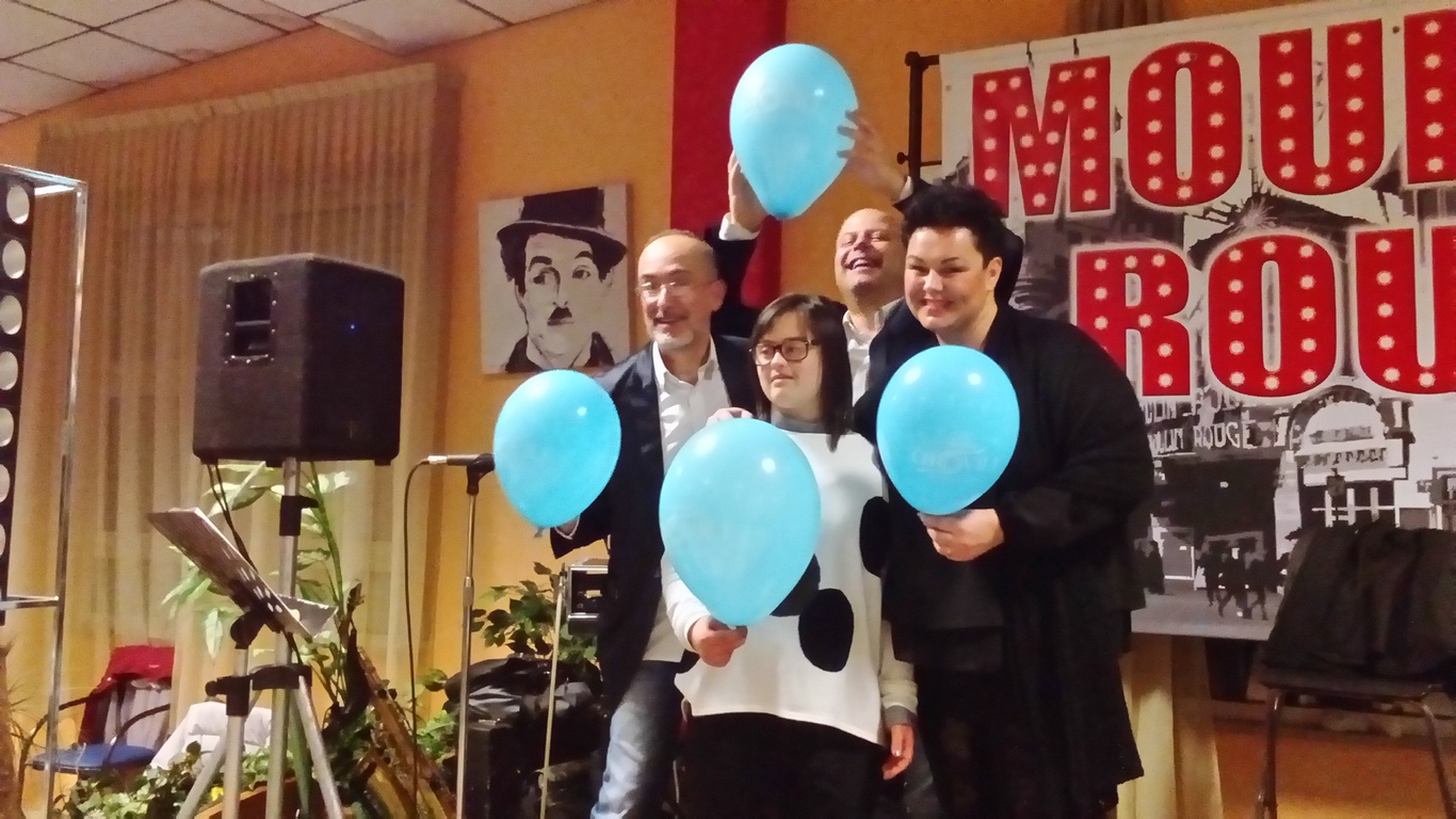 Una casa per Giovìli-ASSOCIAZIONE ORIZZONTE GIOVìLI