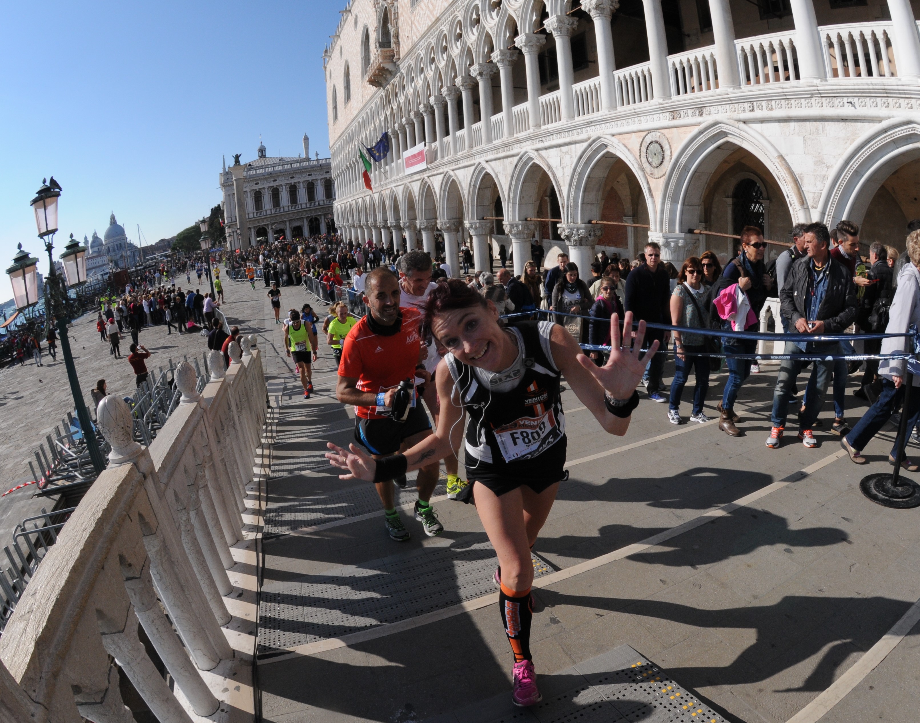 Insieme contro i tumori femminili di Fondazione AIRC Insieme contro i tumori femminili-Fondazione AIRC