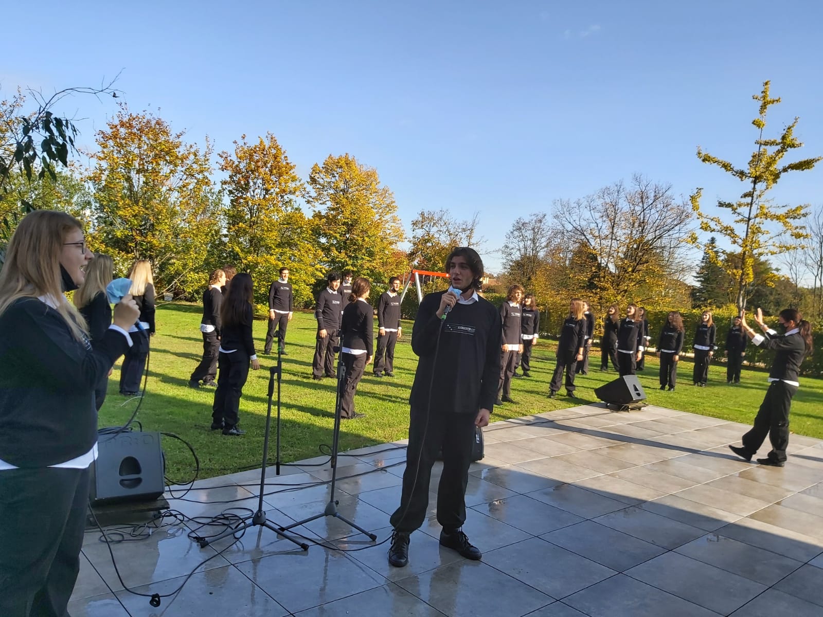 MUSICA NELL'ARIA, CURA PER L'ANIMA-ADVAR ONLUS