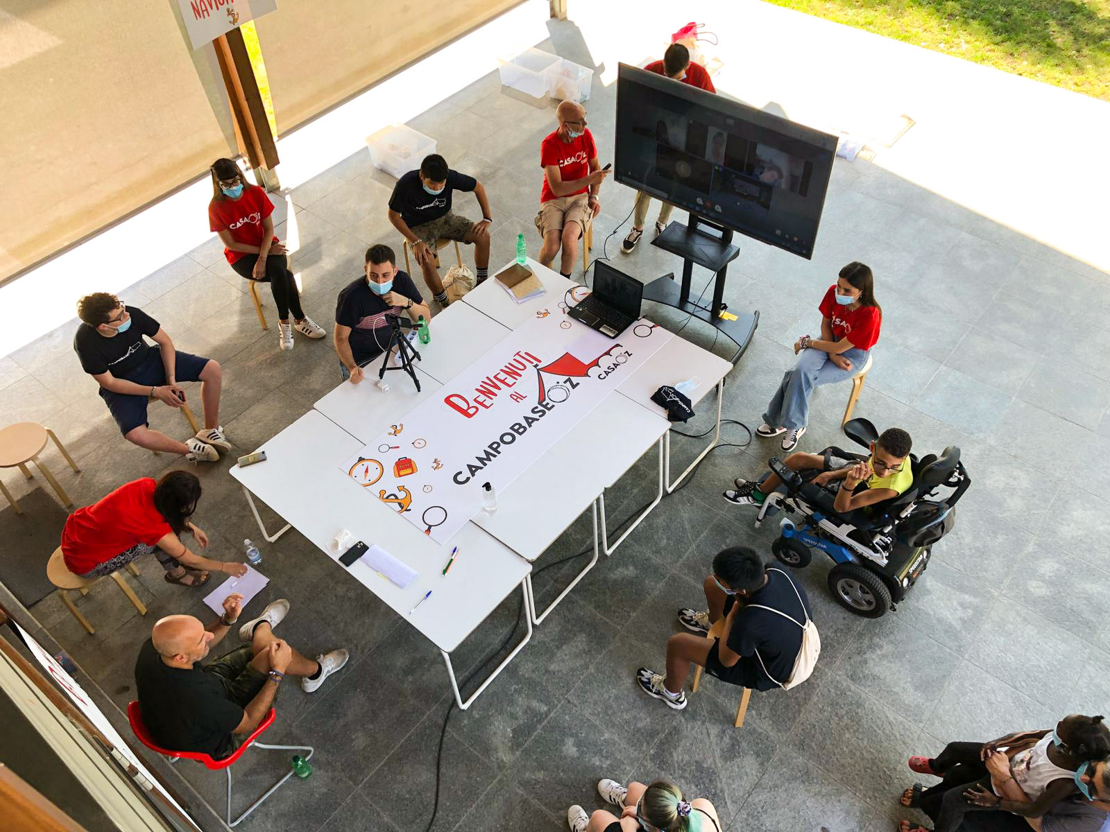 OZLINE: INSIEME A CASAOZ! di CasaOz Onlus OZLINE: INSIEME A CASAOZ!-CasaOz Onlus