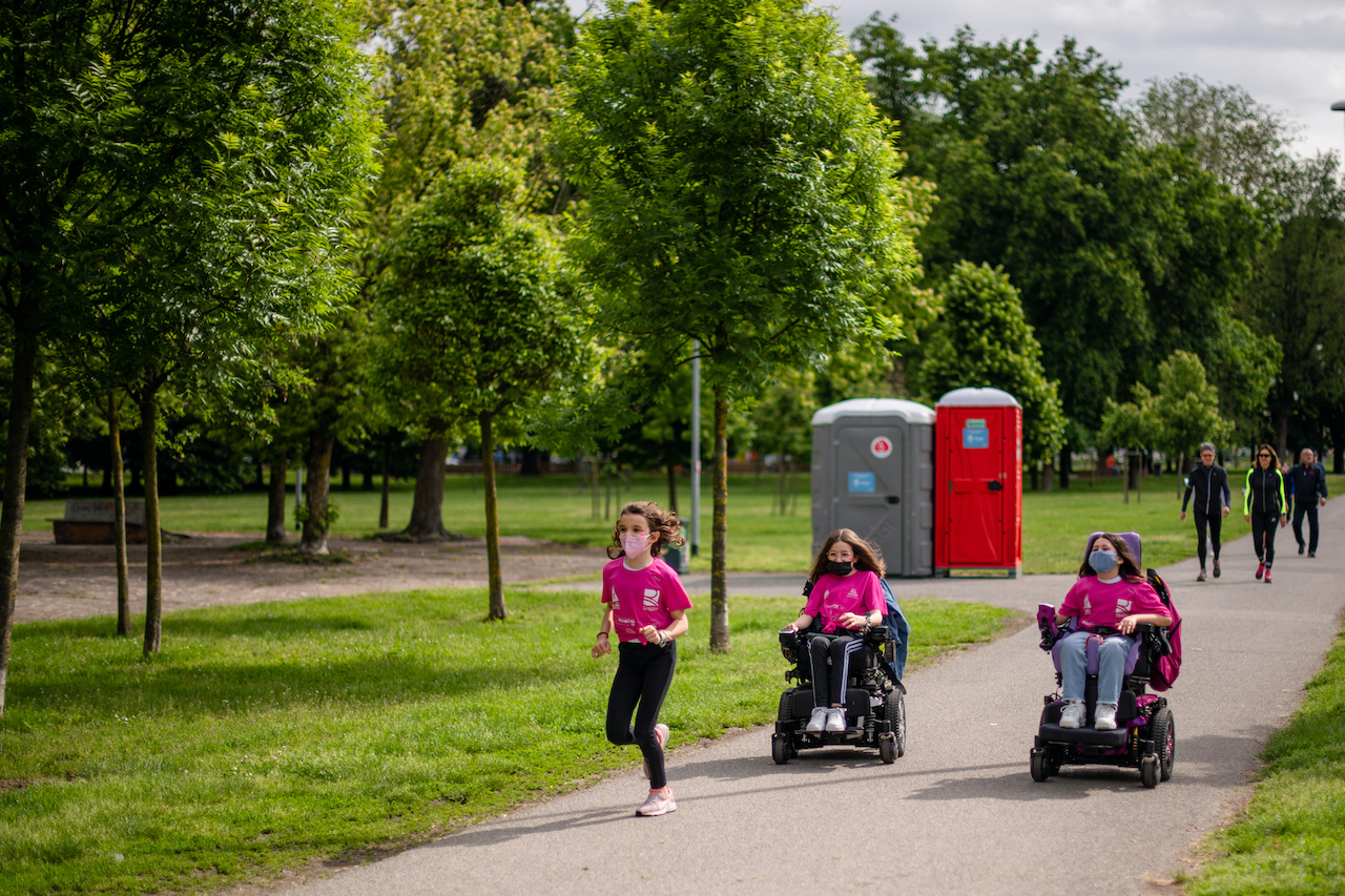 #KeepSMAiling 3 -#RUNFOREMMA & friends 