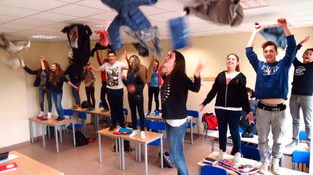 Concorso EMOLEZIONI - ICS Falcone e Borsellino Image