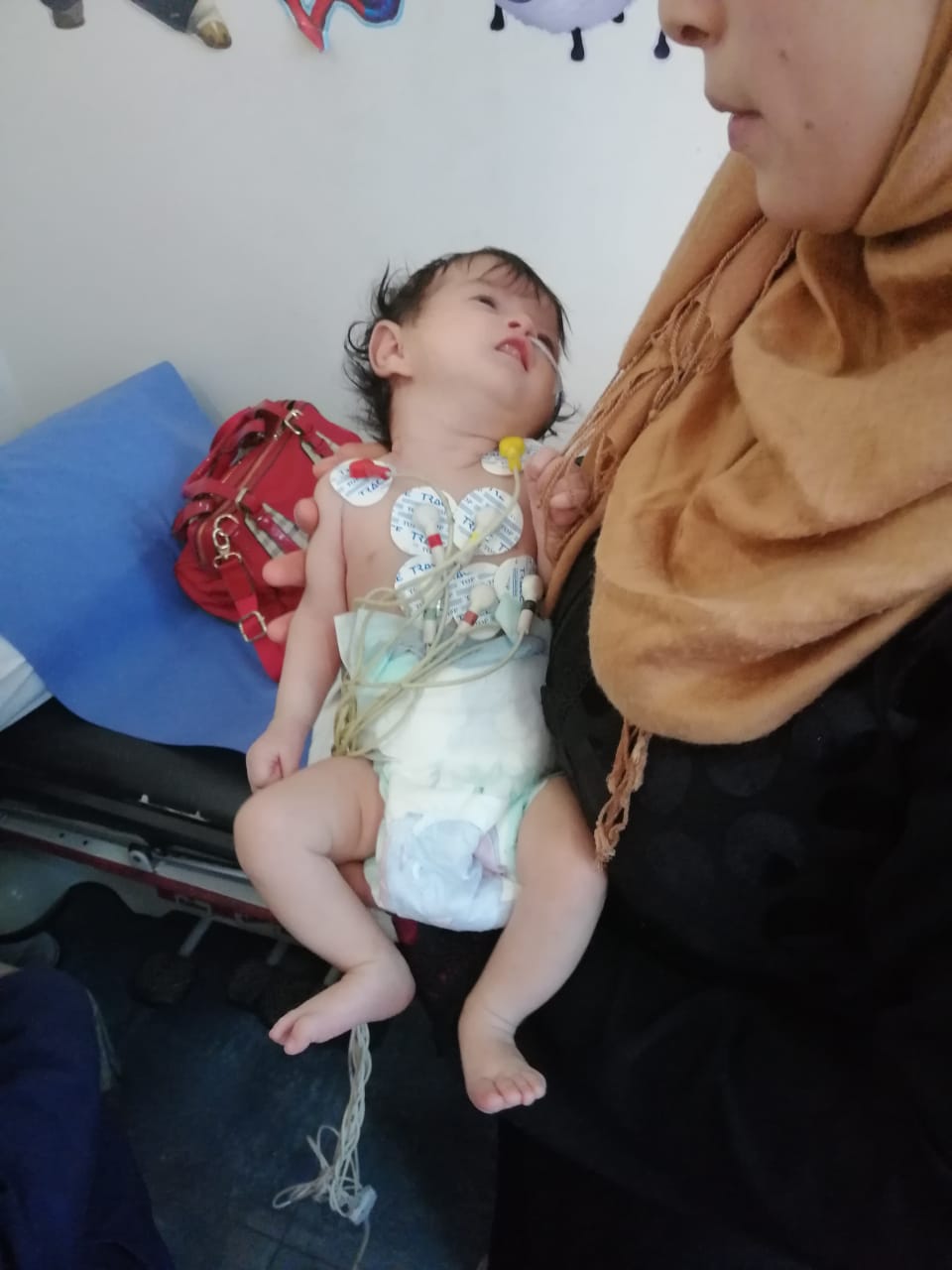 La vita di Fatima è appesa a un filo! di GLOBAL HUMANITARIA La vita di Fatima è appesa a un filo!-GLOBAL HUMANITARIA