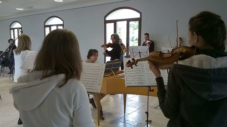 Sostieni il doppio impegno del Festival di Festival di Pasqua Montepulciano Sostieni il doppio impegno del Festival-Festival di Pasqua Montepulciano