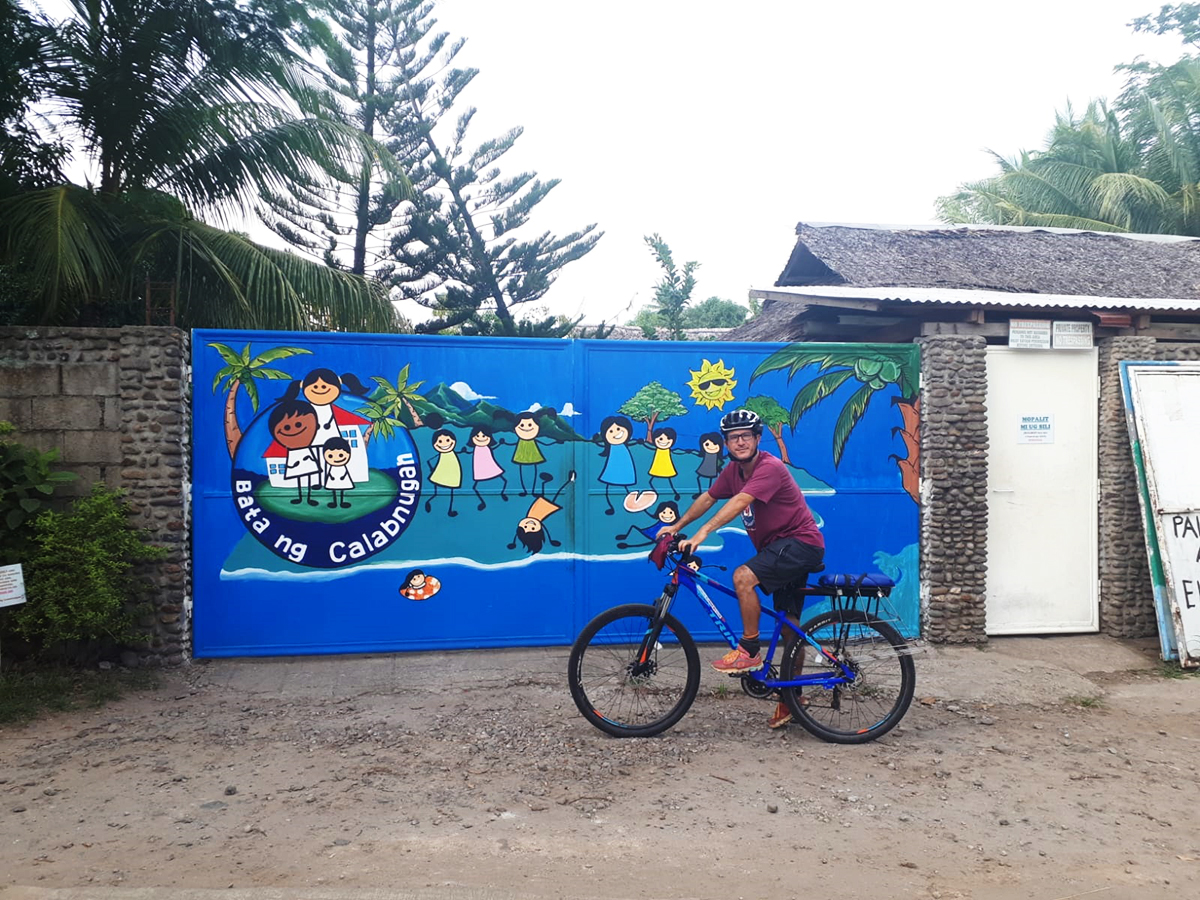 A Ruota Libera Tutte! di Isla ng Bata - L'isola dei Bambini A Ruota Libera Tutte!-Isla ng Bata - L'isola dei Bambini
