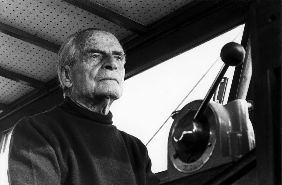 Porta la barca della vecchiaia serena-Associazione de Banfield