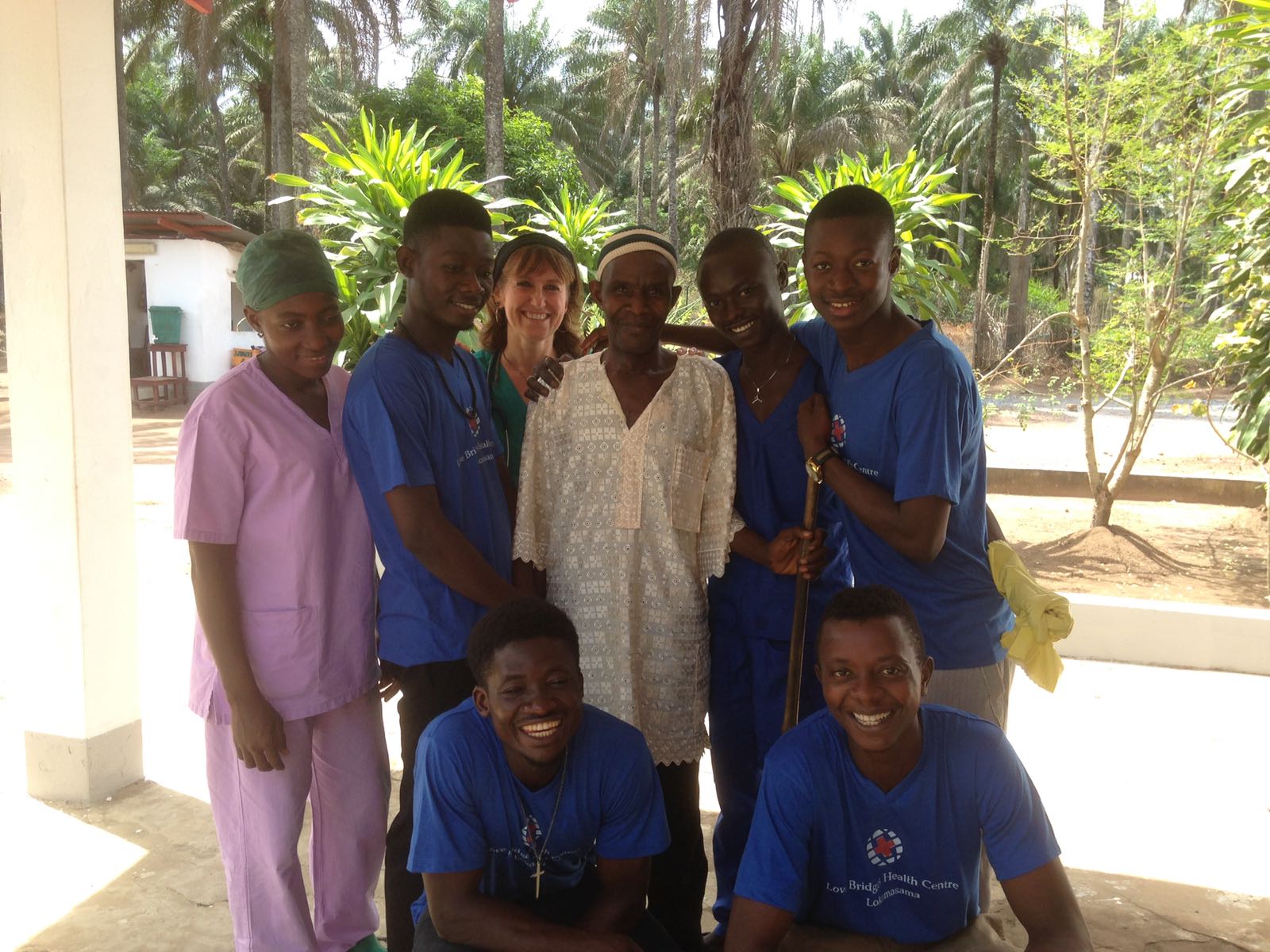 Un aiuto per il Centro Giovanni Paolo II di Love Bridges Un aiuto per il Centro Giovanni Paolo II-Love Bridges