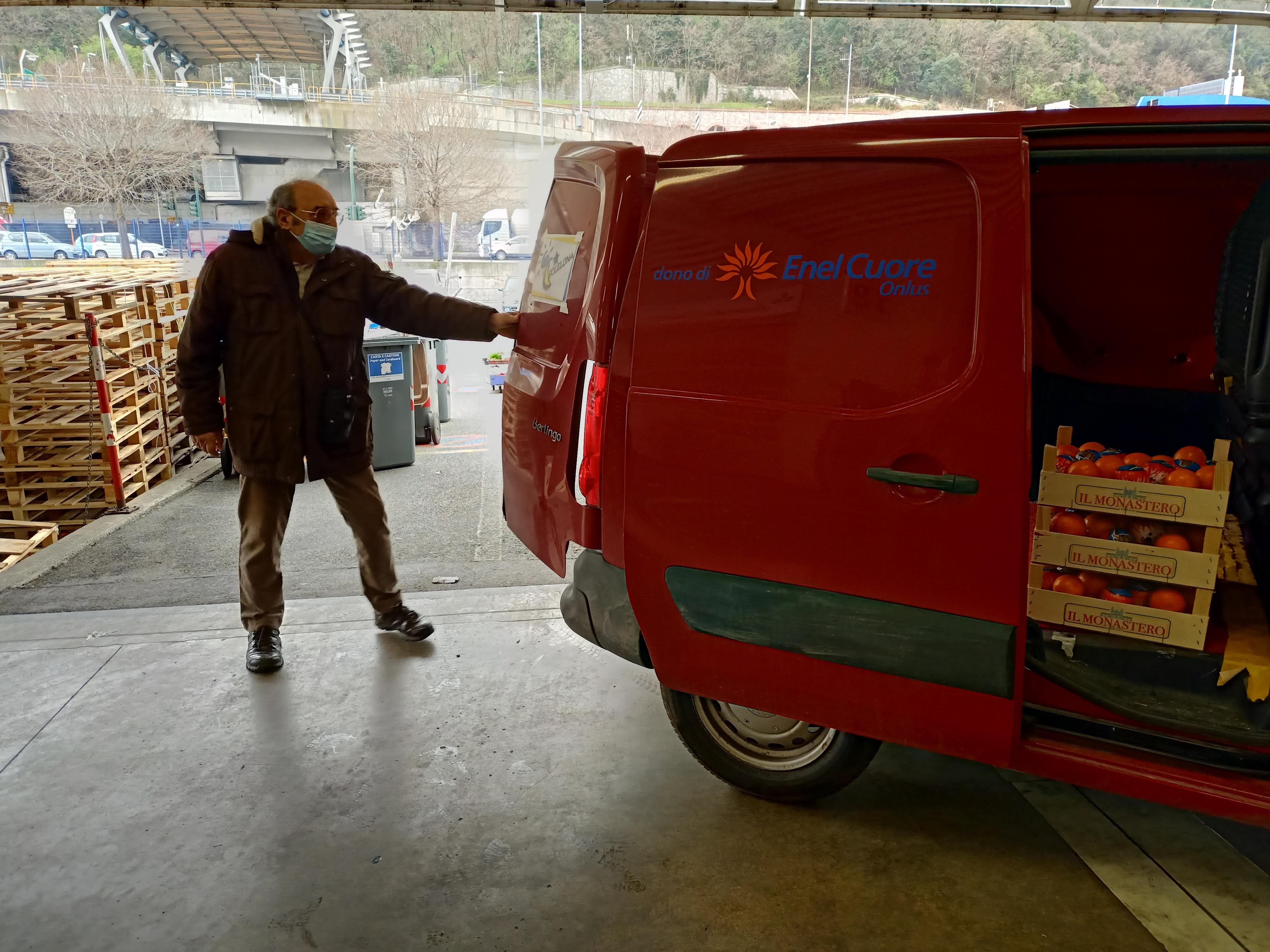 "Insieme si può " Aiutaci ad aiutare....-Sole Luna Genova