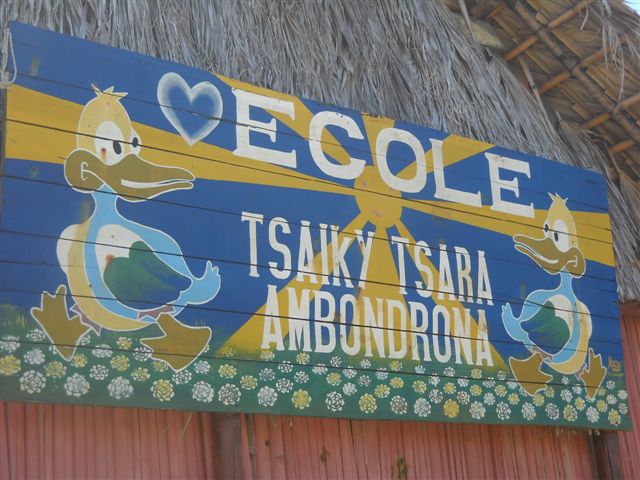 Madagascar: la scuola per tutti-I Rotary Club per "I bambini di Manina"