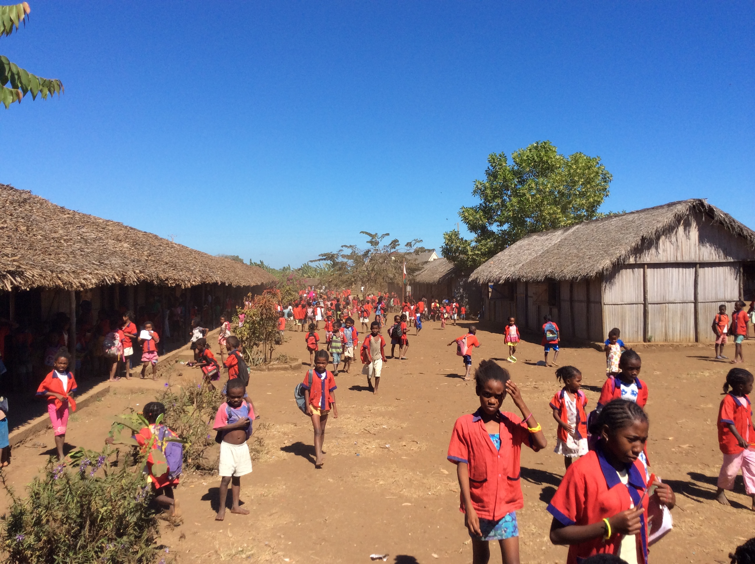 Madagascar: la scuola per tutti-I Rotary Club per "I bambini di Manina"