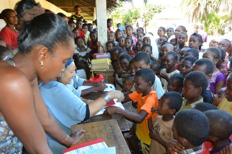 Madagascar: la scuola per tutti-I Rotary Club per "I bambini di Manina"
