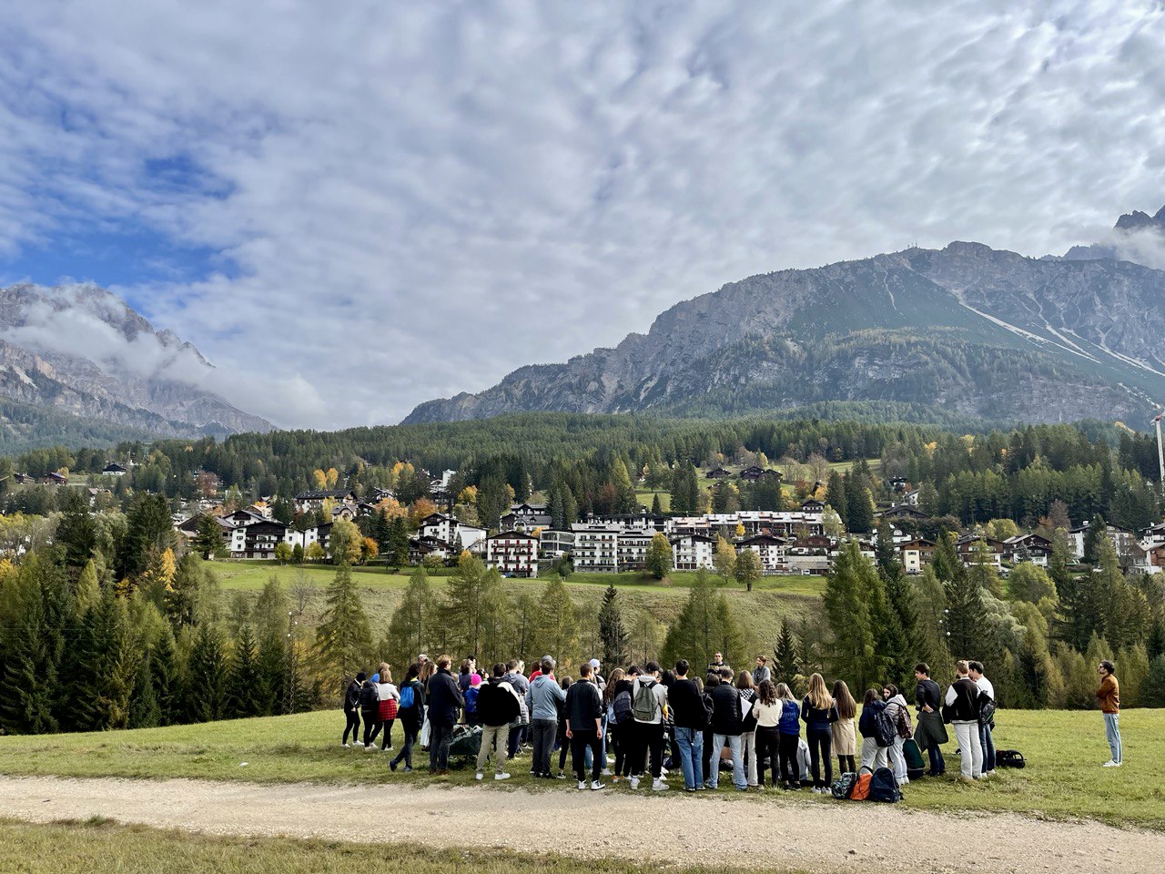 Cortina è tua. Dolomiti frontiera aperta-Una Montagna di Libri Cortina d'Ampezzo