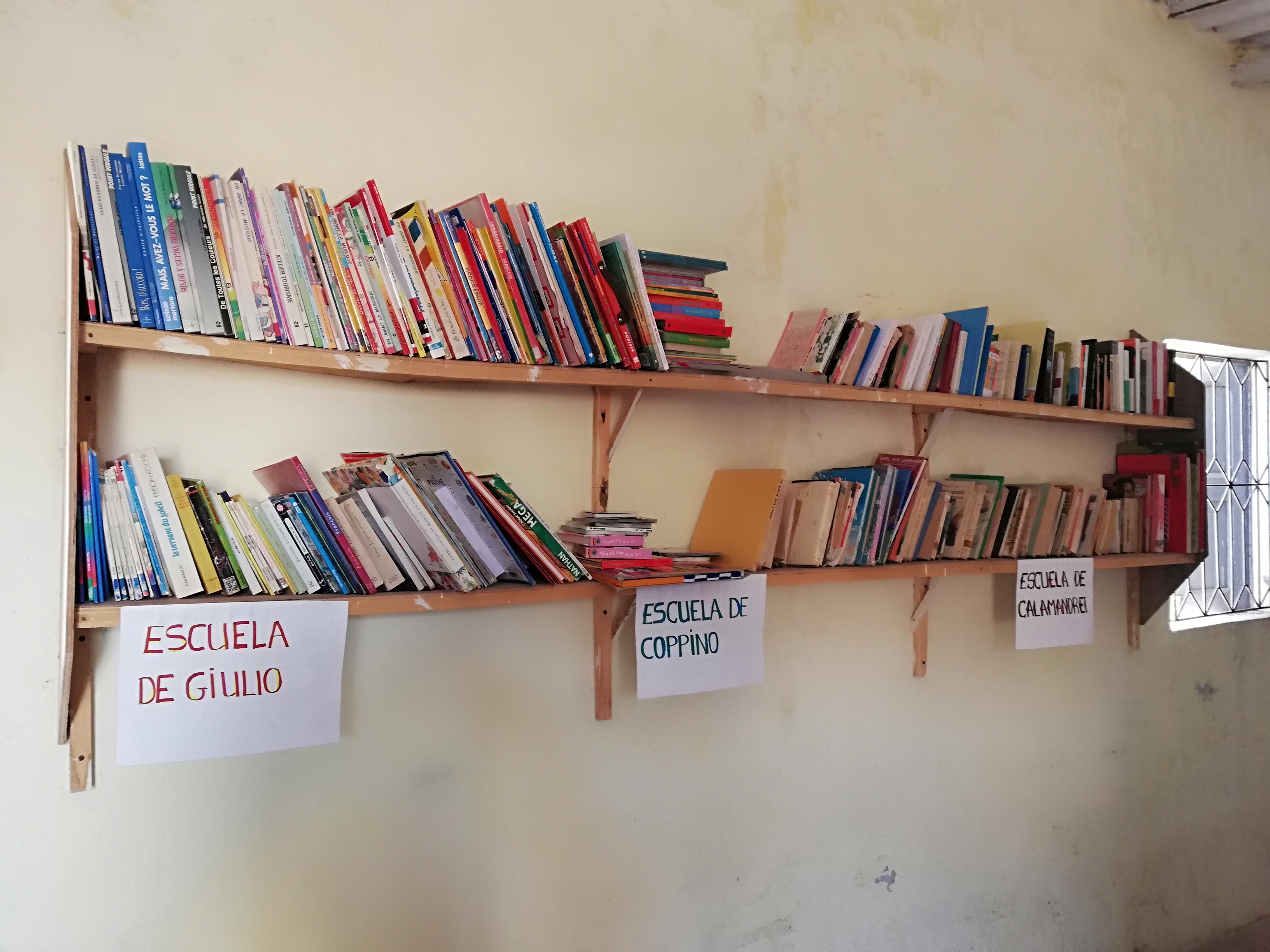 #scuolaSENZAconfini-Istituto Comprensivo Foscolo