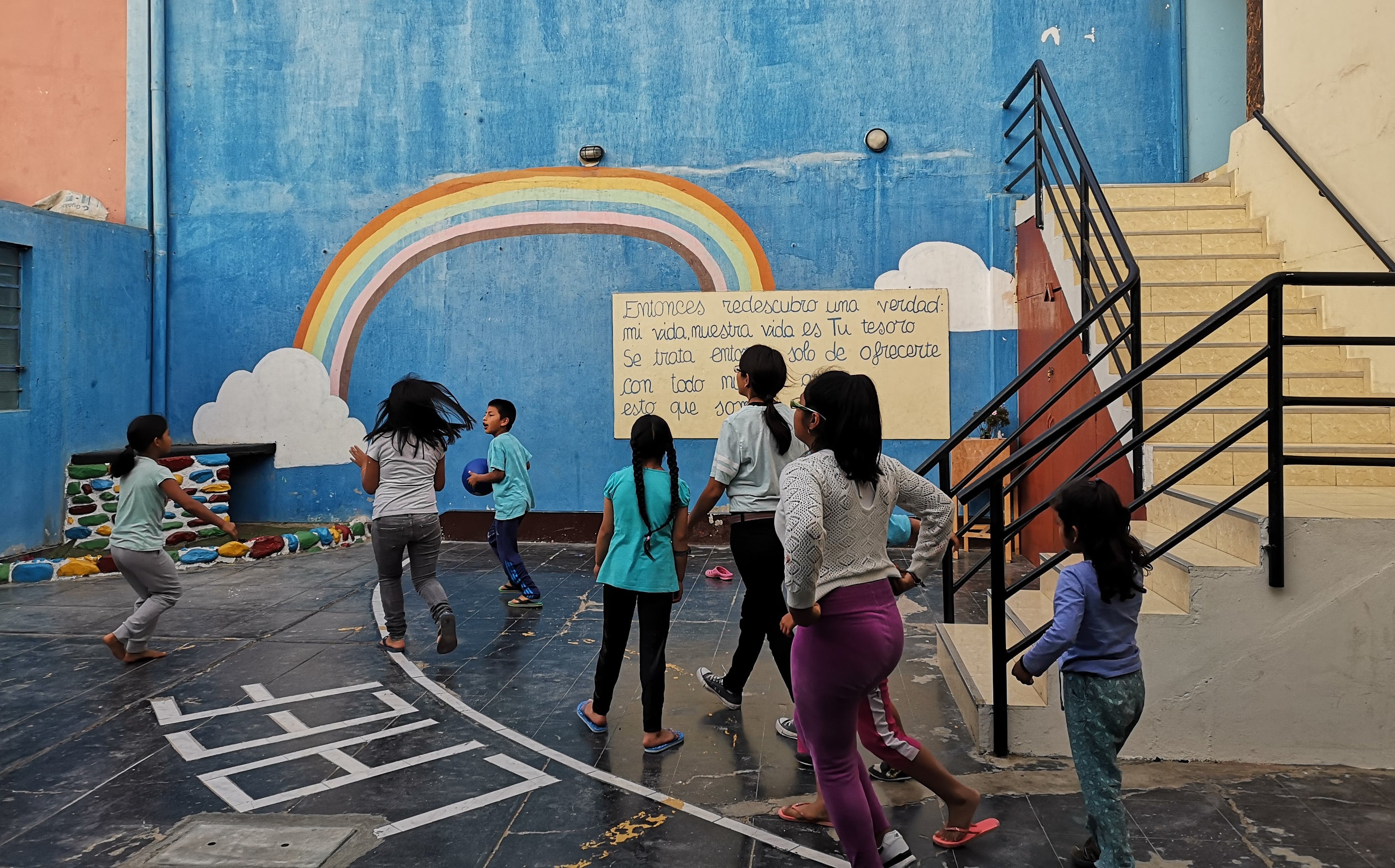 Un Uovo Per Due di Compagnia del Perù Onlus Un Uovo Per Due-Compagnia del Perù Onlus