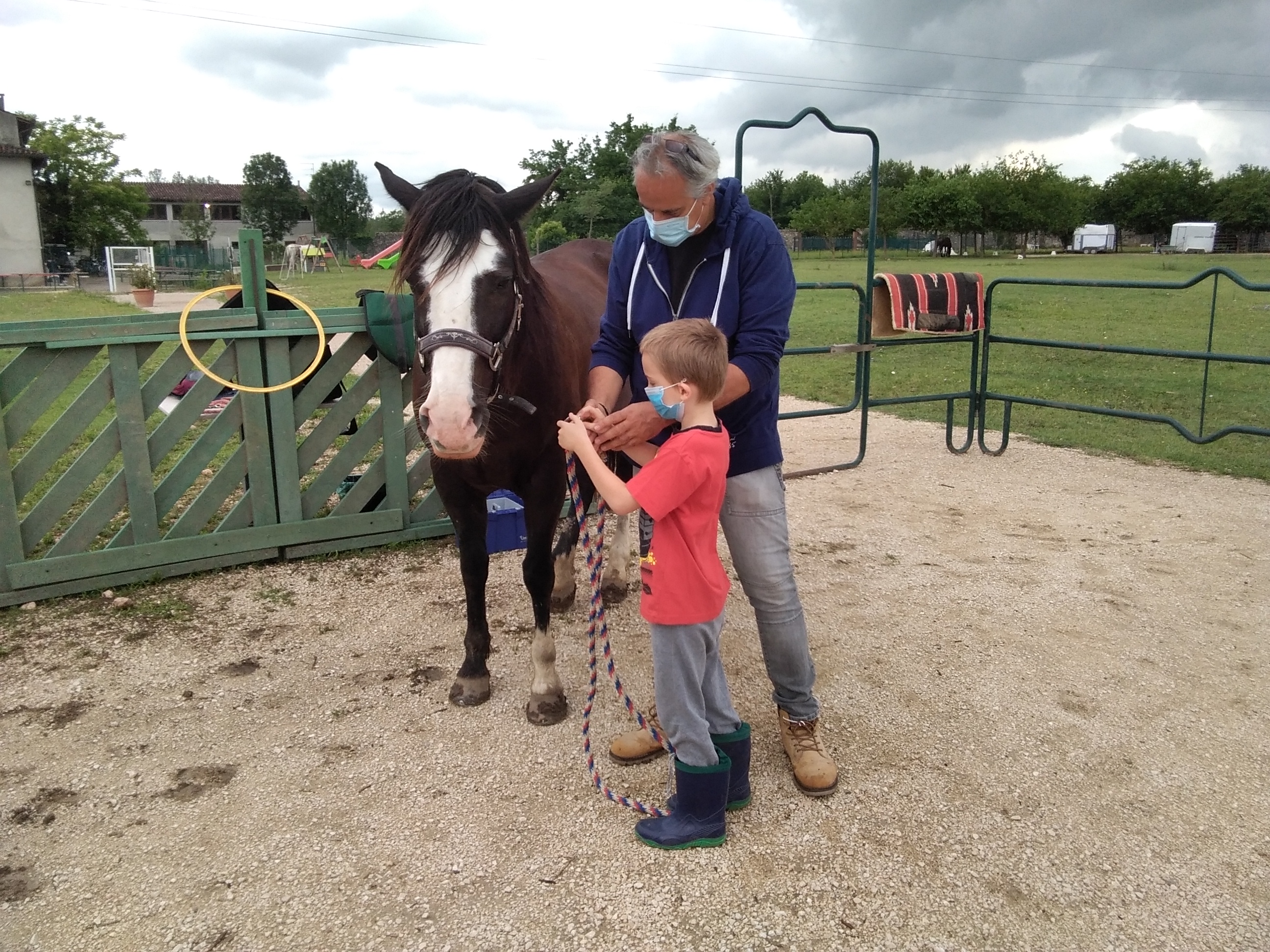 Riding the Blue - Un cavallo per amico -EY Foundation Onlus