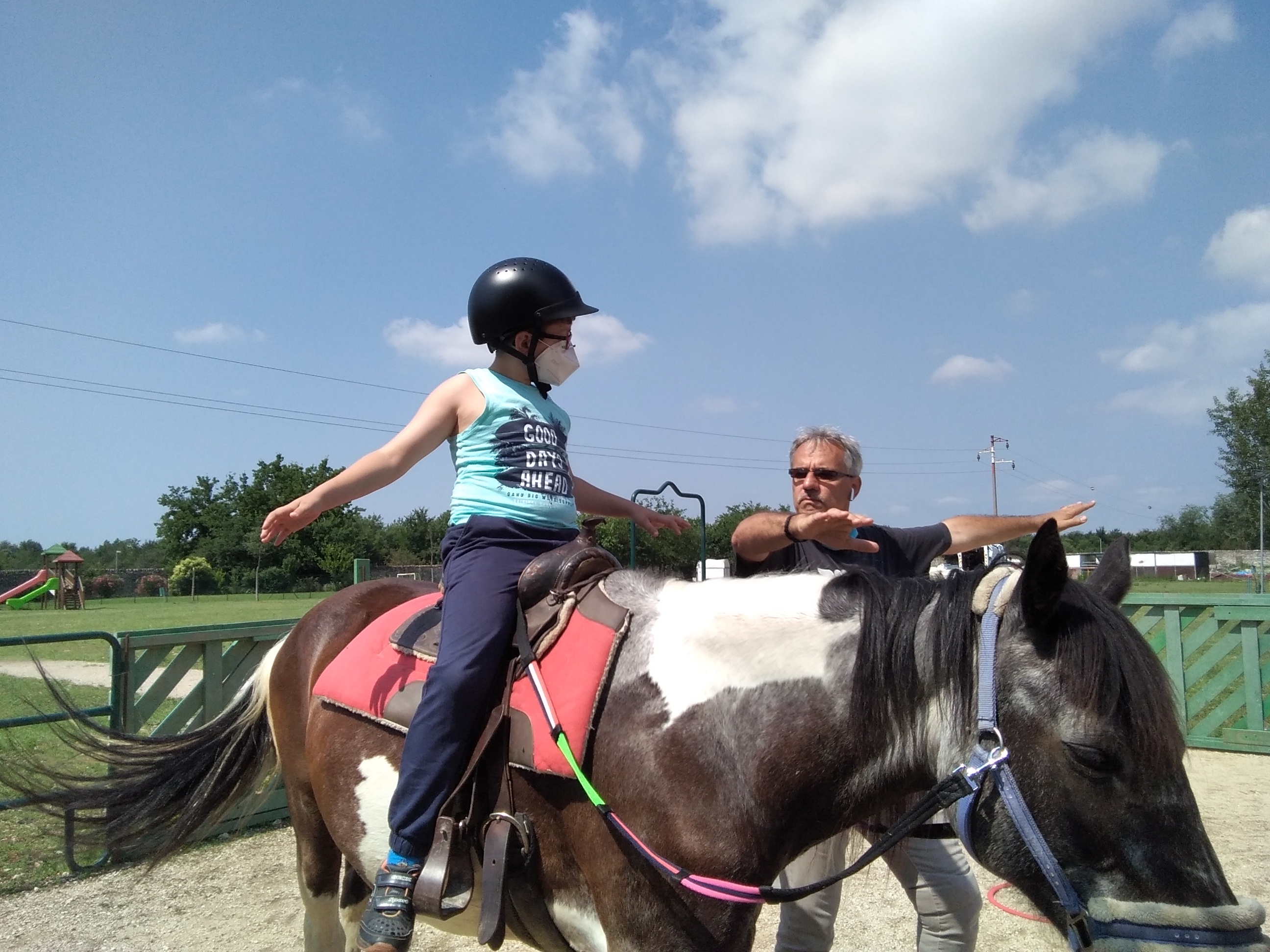 Riding the Blue - Un cavallo per amico -EY Foundation Onlus