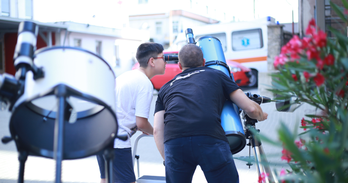 Segui la Luna-Infini.to - Planetario di Torino