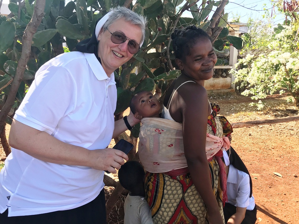 I BAMBINI SPERANZA DELLA SOCIETA' FUTURA-Associazione Battistina Alfonso M. Fusco