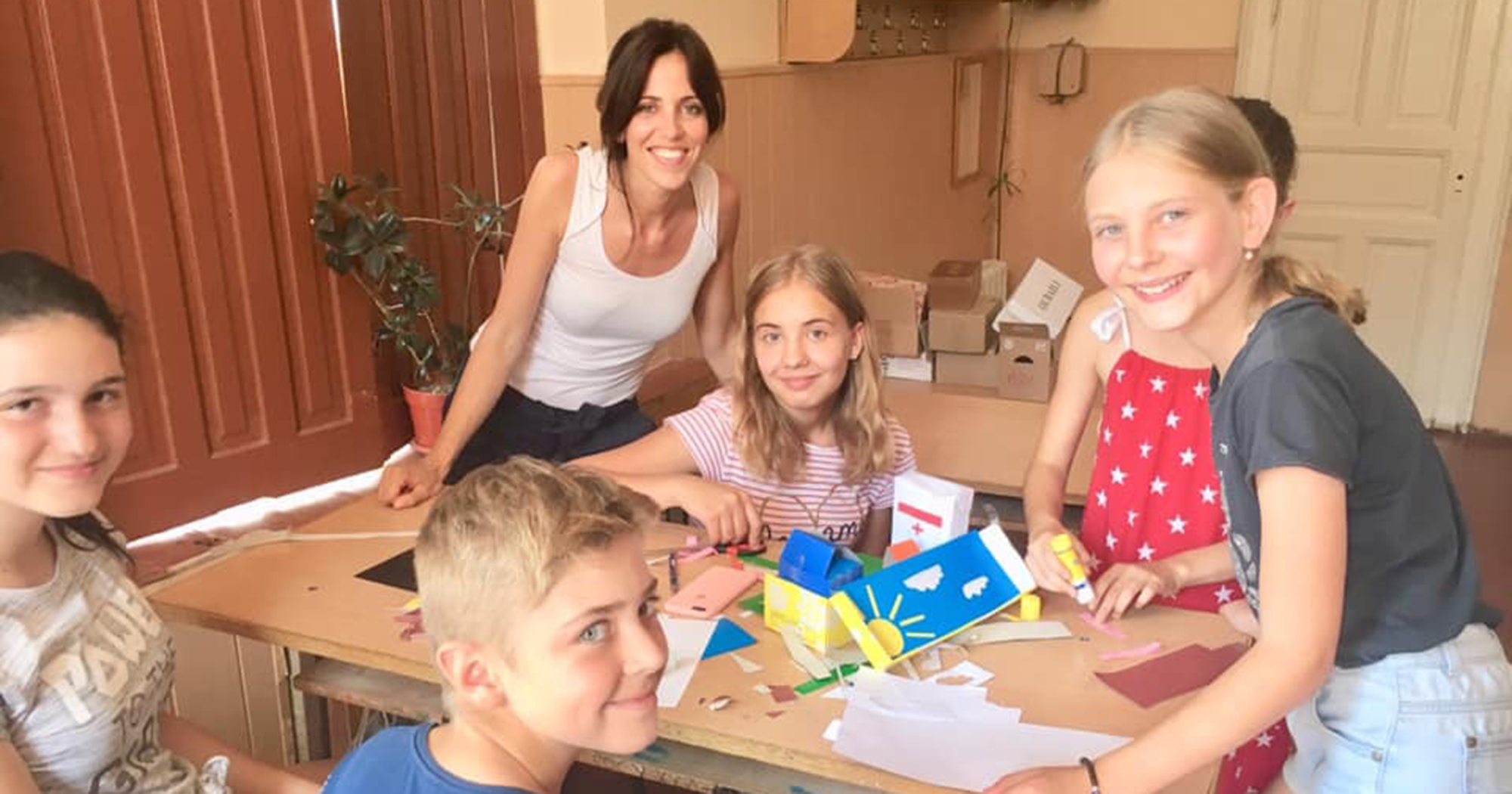 HELP BEREHOVO di UPBeduca HELP BEREHOVO -UPBeduca