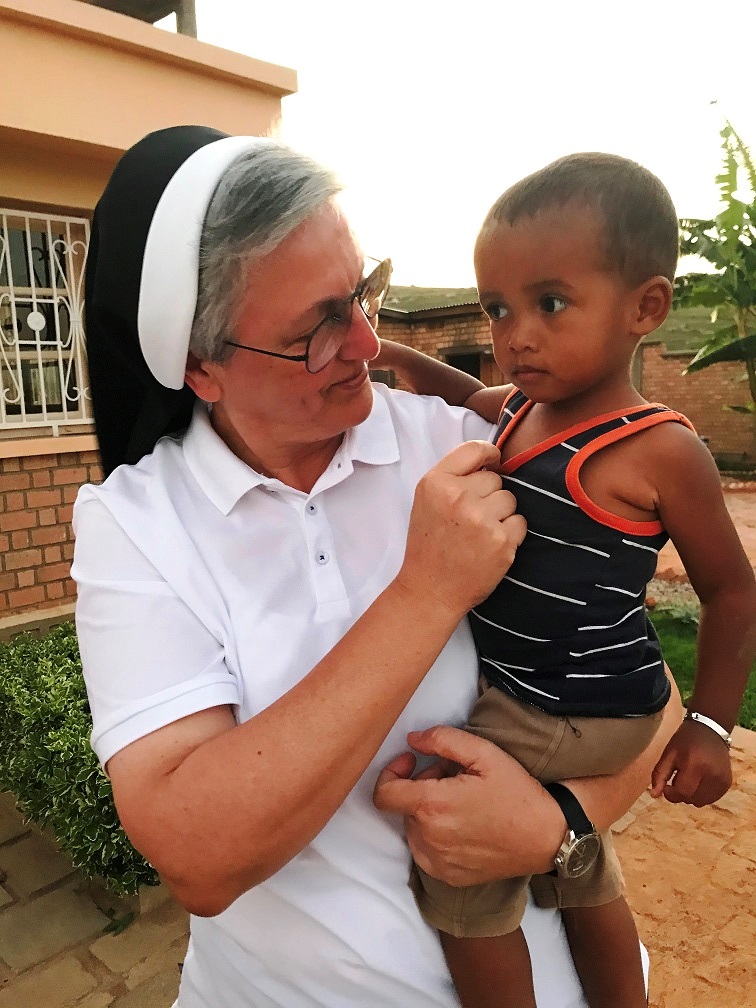 I BAMBINI SPERANZA DELLA SOCIETA' FUTURA-Associazione Battistina Alfonso M. Fusco