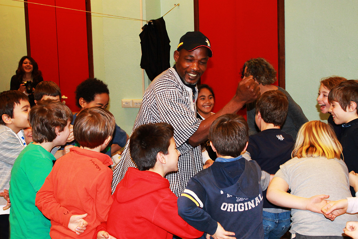 ANKILI SO DENI- PICCOLA CASA DELLE IDEE-KATOUMA