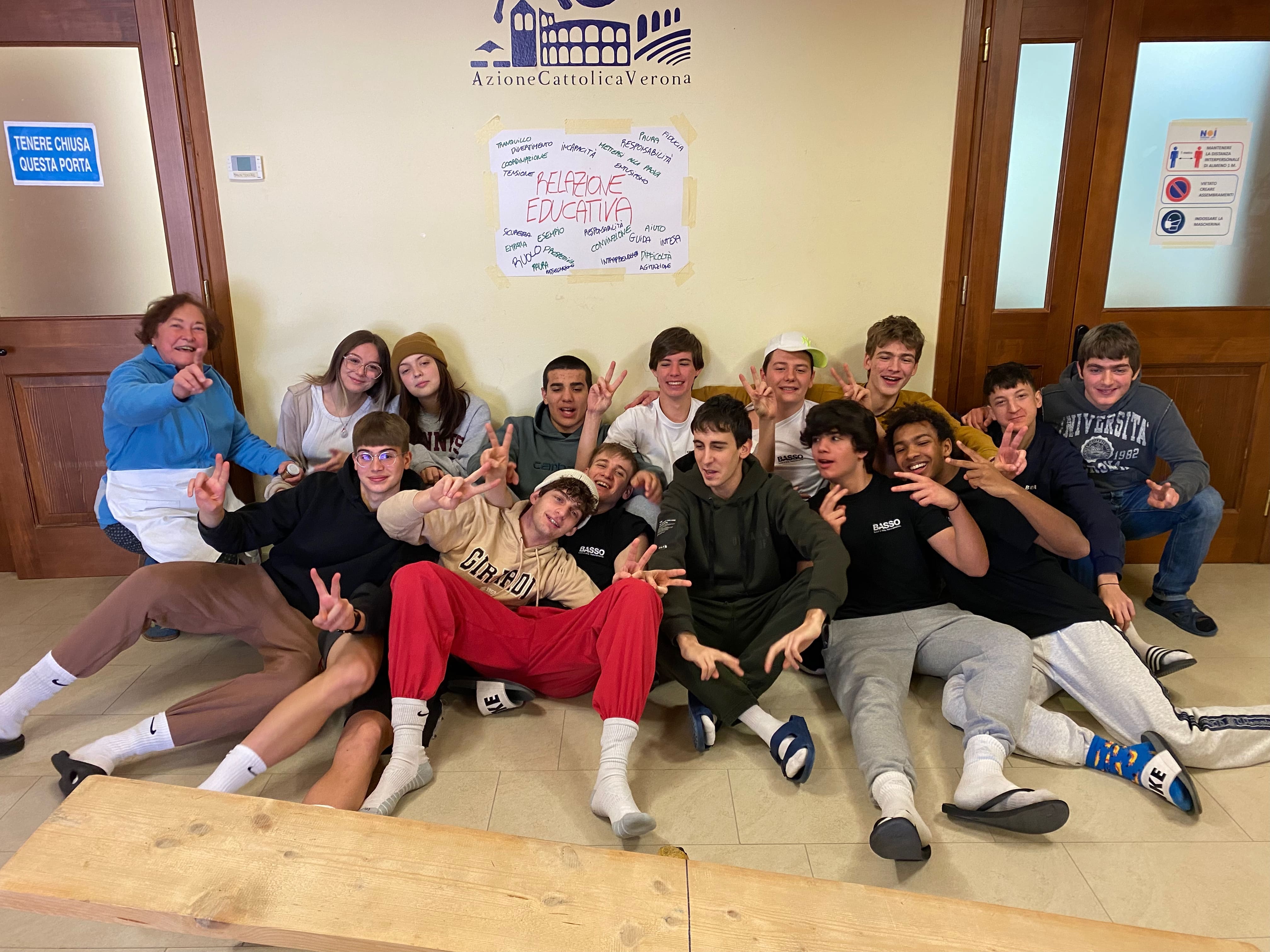 Adolescenti: PLAY and STAY di Parrocchia del Duomo di Cittadella (PD) Adolescenti: PLAY and STAY-Parrocchia del Duomo di Cittadella (PD)